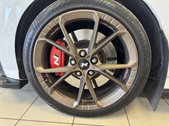 HYUNDAI KONA 2.0 T-GDI N 5DR Semi Automatic