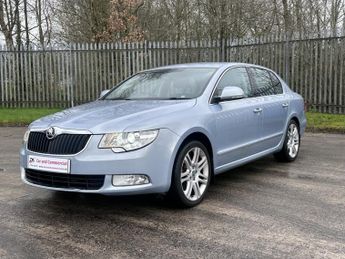 Skoda Superb 2.0 ELEGANCE TDI CR 5DR Manual