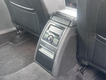 SKODA SUPERB 2.0 ELEGANCE TDI CR 5DR Manual