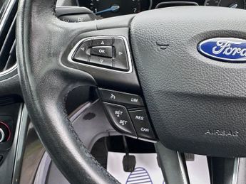 FORD C-MAX 1.0 TITANIUM X 5DR