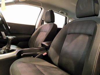 NISSAN QASHQAI 1.6 ACENTA 5DR Manual