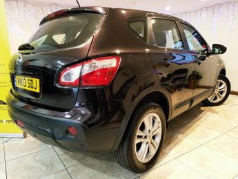 NISSAN QASHQAI 1.6 ACENTA 5DR Manual