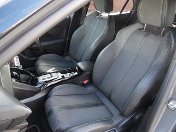 PEUGEOT 2008 GT 5DR AUTOMATIC