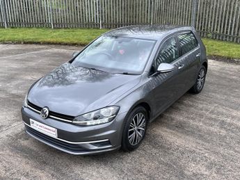 VOLKSWAGEN GOLF 1.6 SE TDI BLUEMOTION TECHNOLOGY DSG 5DR Semi Automatic