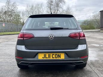 VOLKSWAGEN GOLF 1.6 SE TDI BLUEMOTION TECHNOLOGY DSG 5DR Semi Automatic