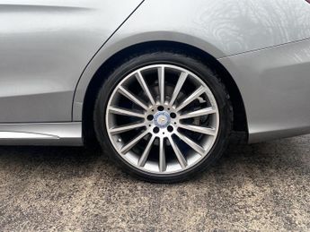 MERCEDES-BENZ C-CLASS 2.1 C300 H AMG LINE PREMIUM PLUS 4DR AUTOMATIC