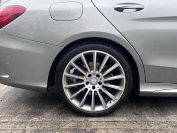 MERCEDES-BENZ C-CLASS 2.1 C300 H AMG LINE PREMIUM PLUS 4DR AUTOMATIC