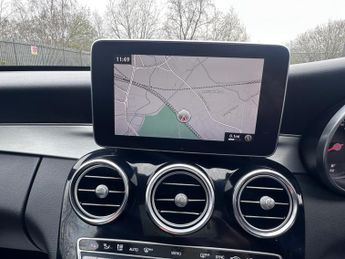 MERCEDES-BENZ C-CLASS 2.1 C300 H AMG LINE PREMIUM PLUS 4DR AUTOMATIC