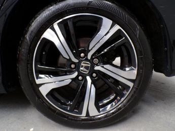 HONDA CIVIC 1.0 VTEC SR 4DR CVT