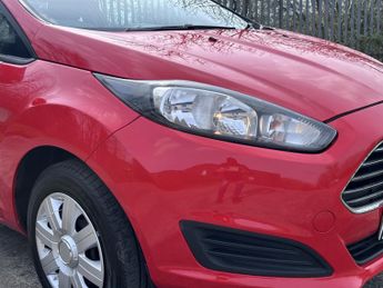 FORD FIESTA 1.2 STUDIO 3DR Manual