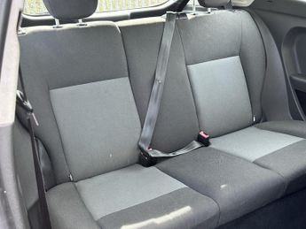 FORD FIESTA 1.2 STUDIO 3DR Manual