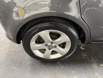 VAUXHALL CORSA 1.2 SXI AC 5DR Manual