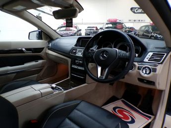 MERCEDES-BENZ E-CLASS 2.1 E220 CDI SE 2DR Automatic