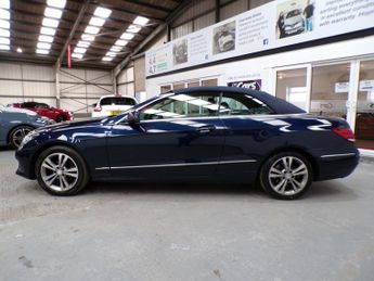 MERCEDES-BENZ E-CLASS 2.1 E220 CDI SE 2DR Automatic