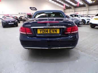 MERCEDES-BENZ E-CLASS 2.1 E220 CDI SE 2DR Automatic