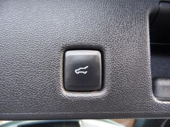 FORD KUGA 2.5 ST-LINE X 5DR CVT