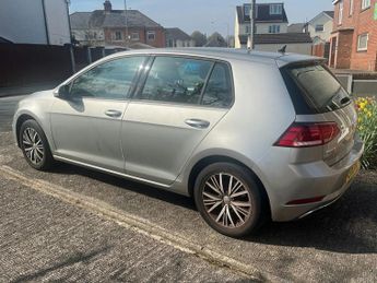 VOLKSWAGEN GOLF HATCHBACK 1.4 SE NAVIGATION TSI BLUEMOTION TECHNOLOGY DSG 5DR Semi Automat