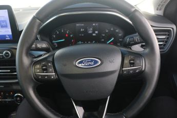 FORD FOCUS ACTIVE HATCHBACK 1.5 X 5DR Automatic