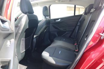 FORD FOCUS ACTIVE HATCHBACK 1.5 X 5DR Automatic