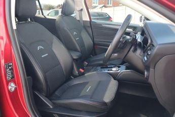 FORD FOCUS ACTIVE HATCHBACK 1.5 X 5DR Automatic
