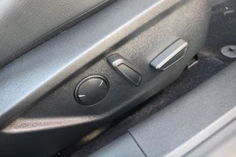 FORD FOCUS ACTIVE HATCHBACK 1.5 X 5DR Automatic