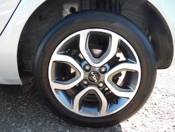 KIA PICANTO 1.0 3 5DR AUTOMATIC
