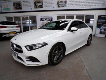 MERCEDES-BENZ A-CLASS 1.3 A 180 AMG LINE EXECUTIVE 4DR Automatic