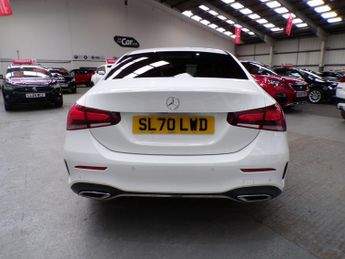 MERCEDES-BENZ A-CLASS 1.3 A 180 AMG LINE EXECUTIVE 4DR Automatic