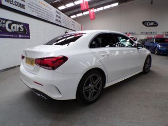 MERCEDES-BENZ A-CLASS 1.3 A 180 AMG LINE EXECUTIVE 4DR Automatic