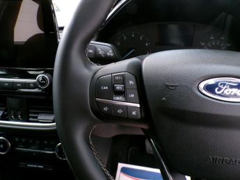 FORD PUMA 1.0 TITANIUM MHEV 5DR Automatic