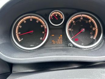 VAUXHALL CORSA 1.2 CLUB 16V 3DR Manual