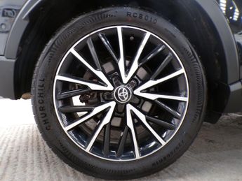 TOYOTA CHR 1.8 EXCEL 5DR CVT