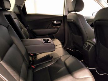 KIA NIRO 4 5DR Automatic