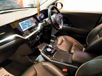 KIA NIRO 4 5DR Automatic