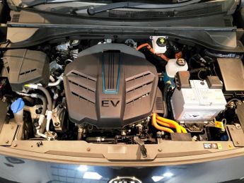 KIA NIRO 4 5DR Automatic