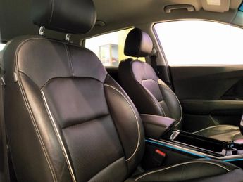 KIA NIRO 4 5DR Automatic