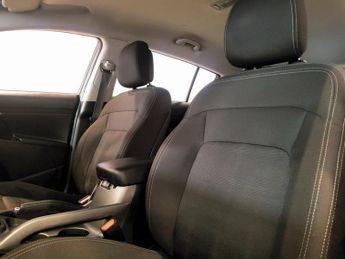 KIA SPORTAGE 1.7 CRDI 1 5DR Manual