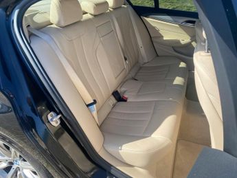 BMW 5 SERIES DIESEL SALOON 2.0 520D SE 4DR Automatic