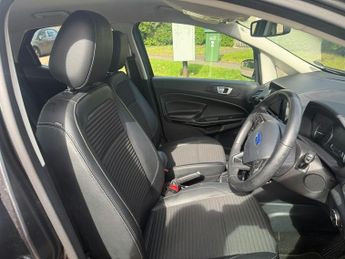 FORD ECOSPORT HATCHBACK 1.0 TITANIUM 5DR Automatic