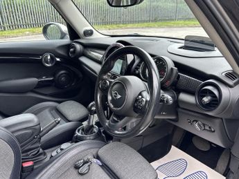 MINI HATCH 2.0 COOPER SD 5DR Automatic