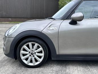 MINI HATCH 2.0 COOPER SD 5DR Automatic