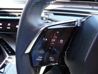 PEUGEOT 3008 GT 5DR AUTOMATIC