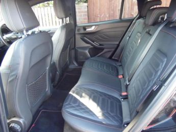 FORD FOCUS 1.0 ST-LINE X 5DR AUTOMATIC
