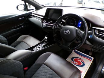 TOYOTA CHR 1.8 EXCEL 5DR CVT