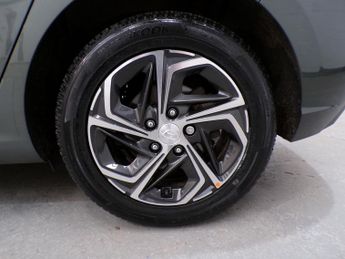 HYUNDAI I30 1.0 T-GDI SE CONNECT MHEV 5DR Automatic