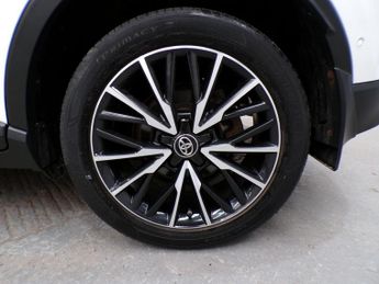 TOYOTA CHR 1.2 EXCEL 5DR CVT