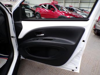 TOYOTA AYGO X 1.0 VVT-I PURE 5DR Automatic