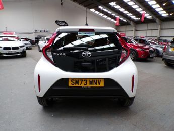 TOYOTA AYGO X 1.0 VVT-I PURE 5DR Automatic