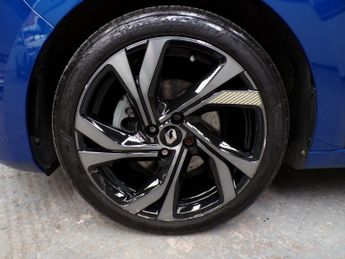 RENAULT CLIO 1.6 E-TECH ENGINEERED PHEV 5DR Automatic