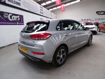 HYUNDAI I30 1.0 T-GDI SE CONNECT MHEV 5DR Automatic